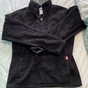 North Face 1/4 zip serpa sweatshirt